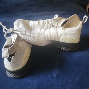 Men's Under Armour The Rock Weight training shoes. Size 10.5 Color White